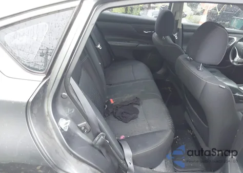 2017 Nissan Altima 2.5/2.5 S/2.5 Sl/2.5 Sr/2.5 Sv z USA, uszkodzony, nr VIN 1N4AL3AP4HC147091